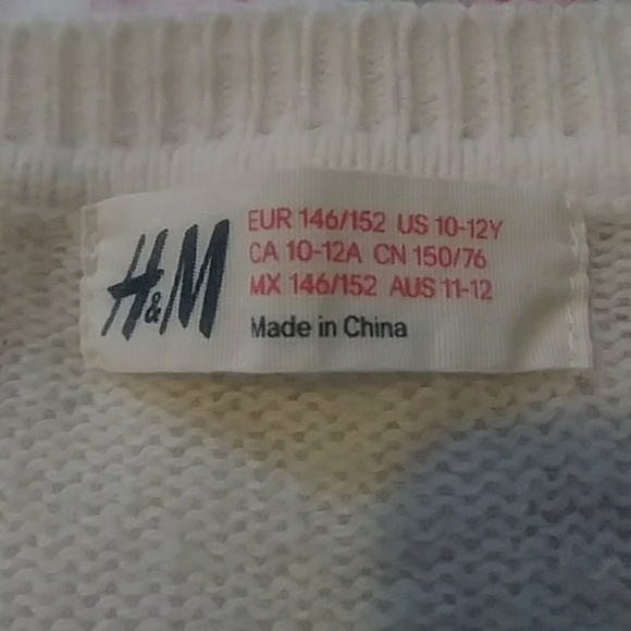 Sweater - Picture 4 of 4